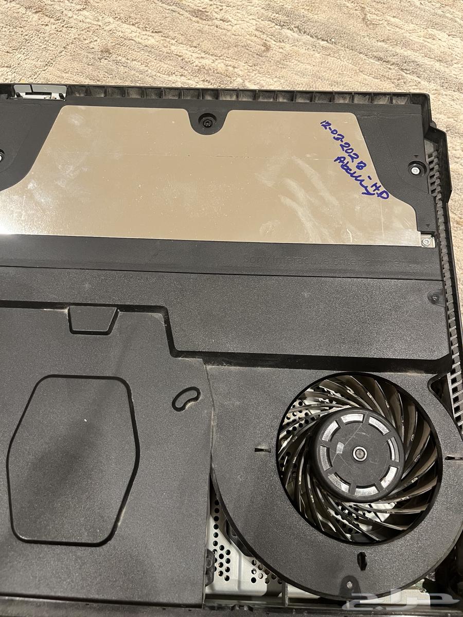 PlayStation only has one broken port input.64454674228097110