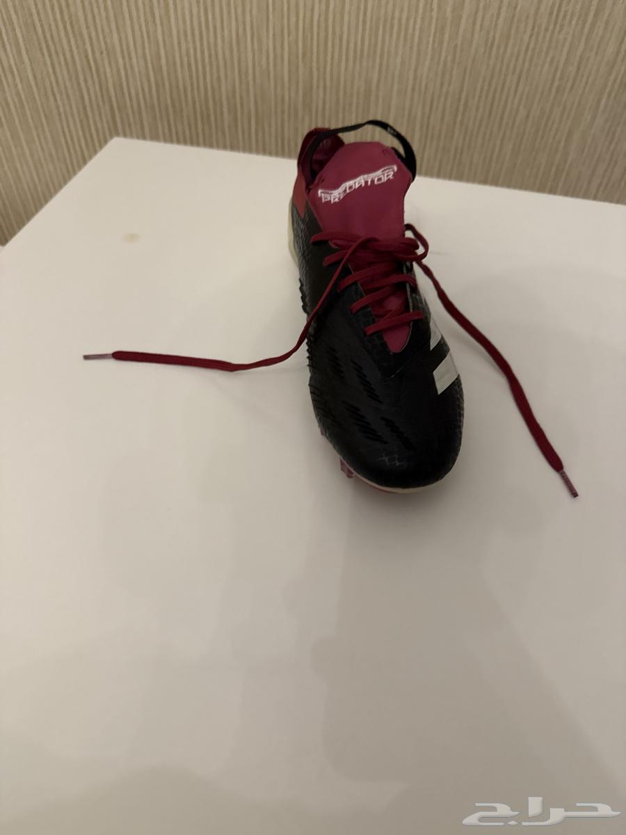 للبيع حذاء كرة قدم أديداس64456171814658114