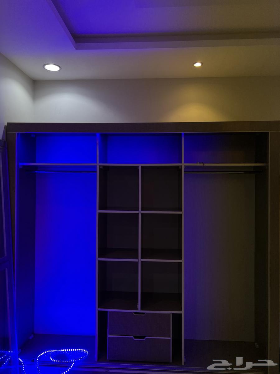 Wardrobe for sale with four doors for 400 without delivery, for serious buyers only64454482064642112