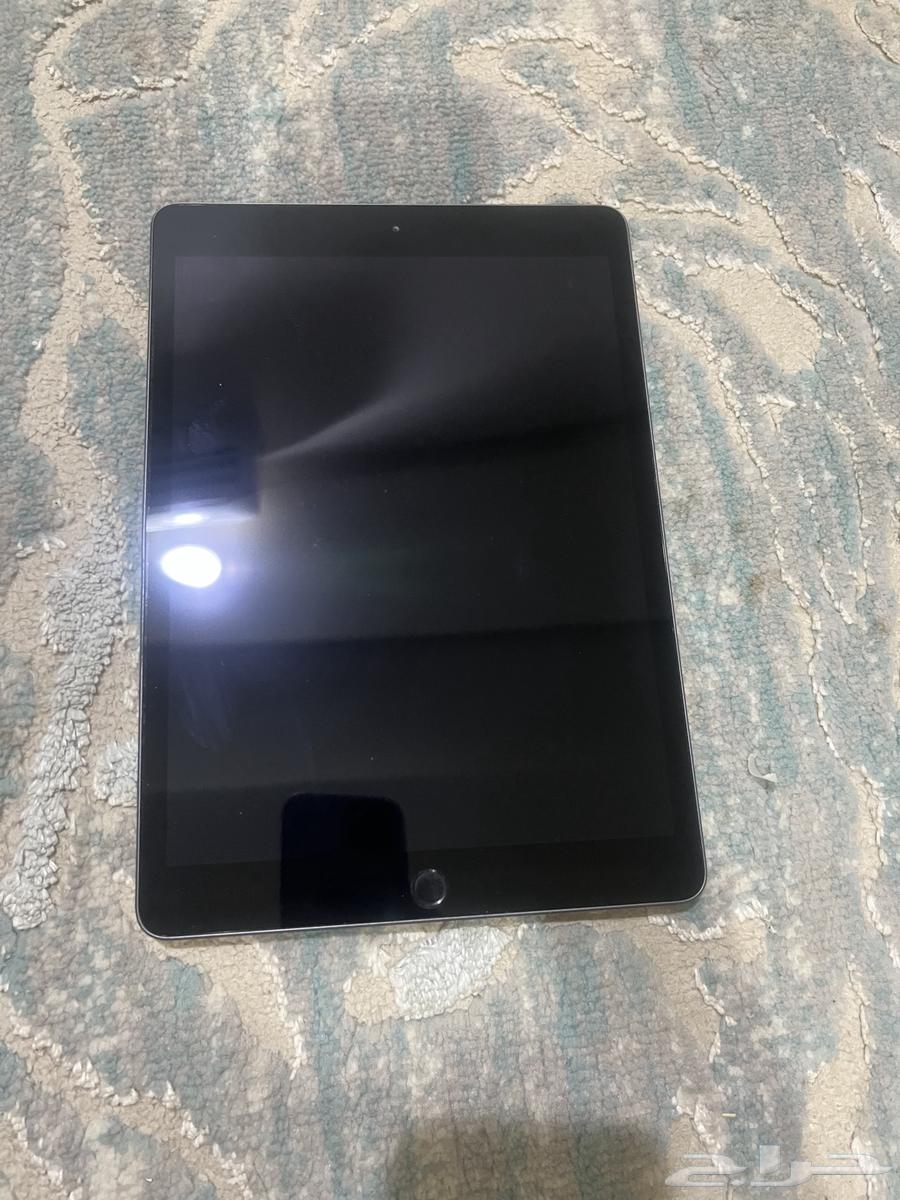 ايباد الجيل الثامن64451632700035113