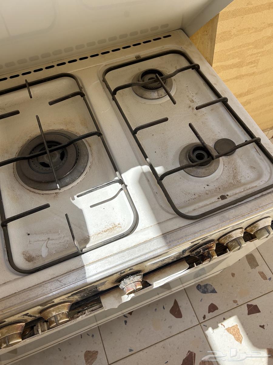 ثلاجه وفرن للبيع64414967409282114