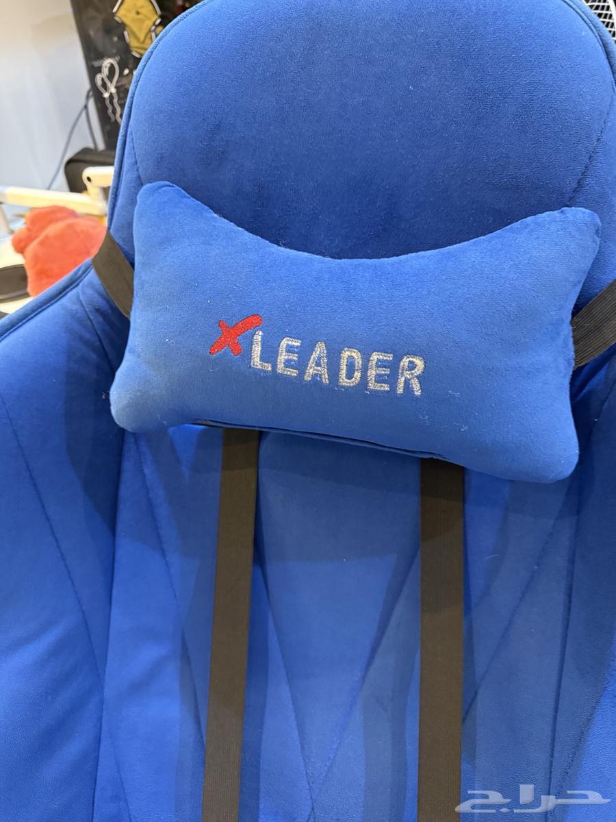 كرسي اكس ليدرز لون ازرق مع مسند قدم64450825140226110