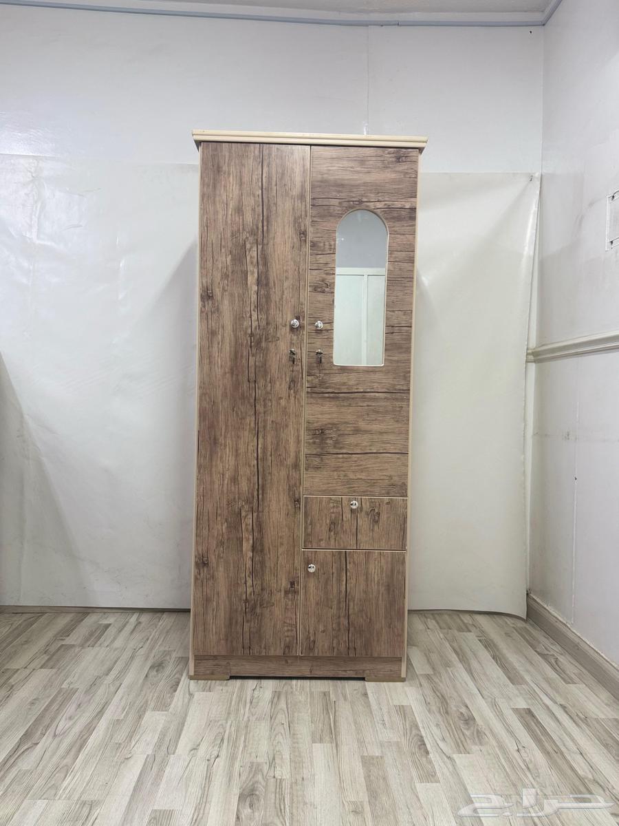 تجهيز سكن عمال دواليب وسرائر خشبيه64449849690755112