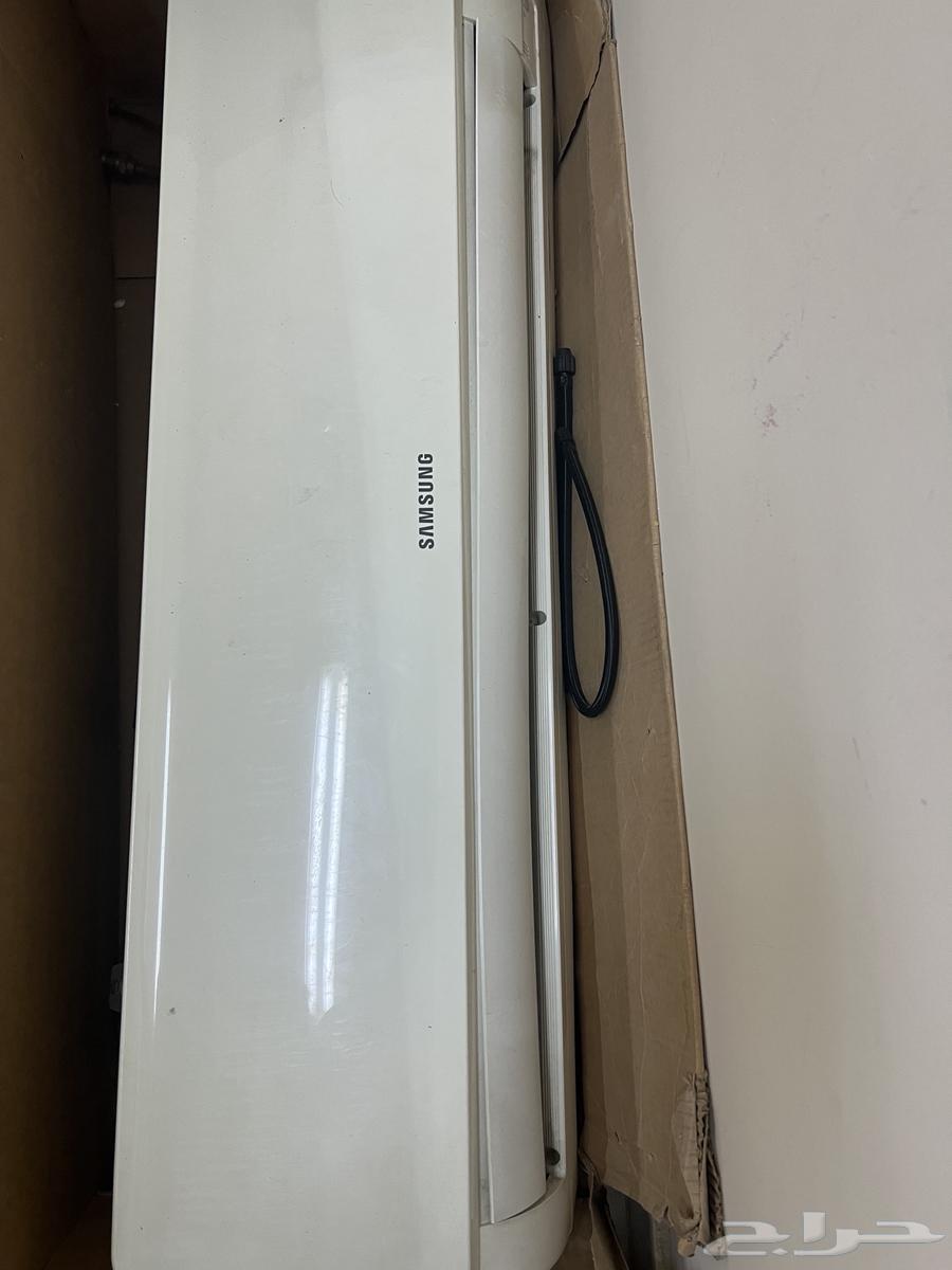 Air conditioner for sale without compressor, only the unit with remote for 200 SAR64453311725827110
