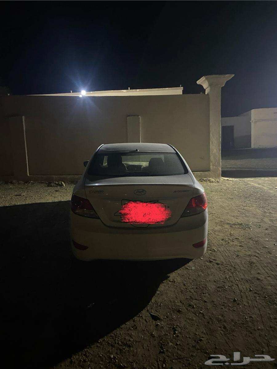 Excellent condition, country of origin: Syria. Everything in it is new; the walking belt is 300 mm, model 2012, limited to 21,000.64621817000578113