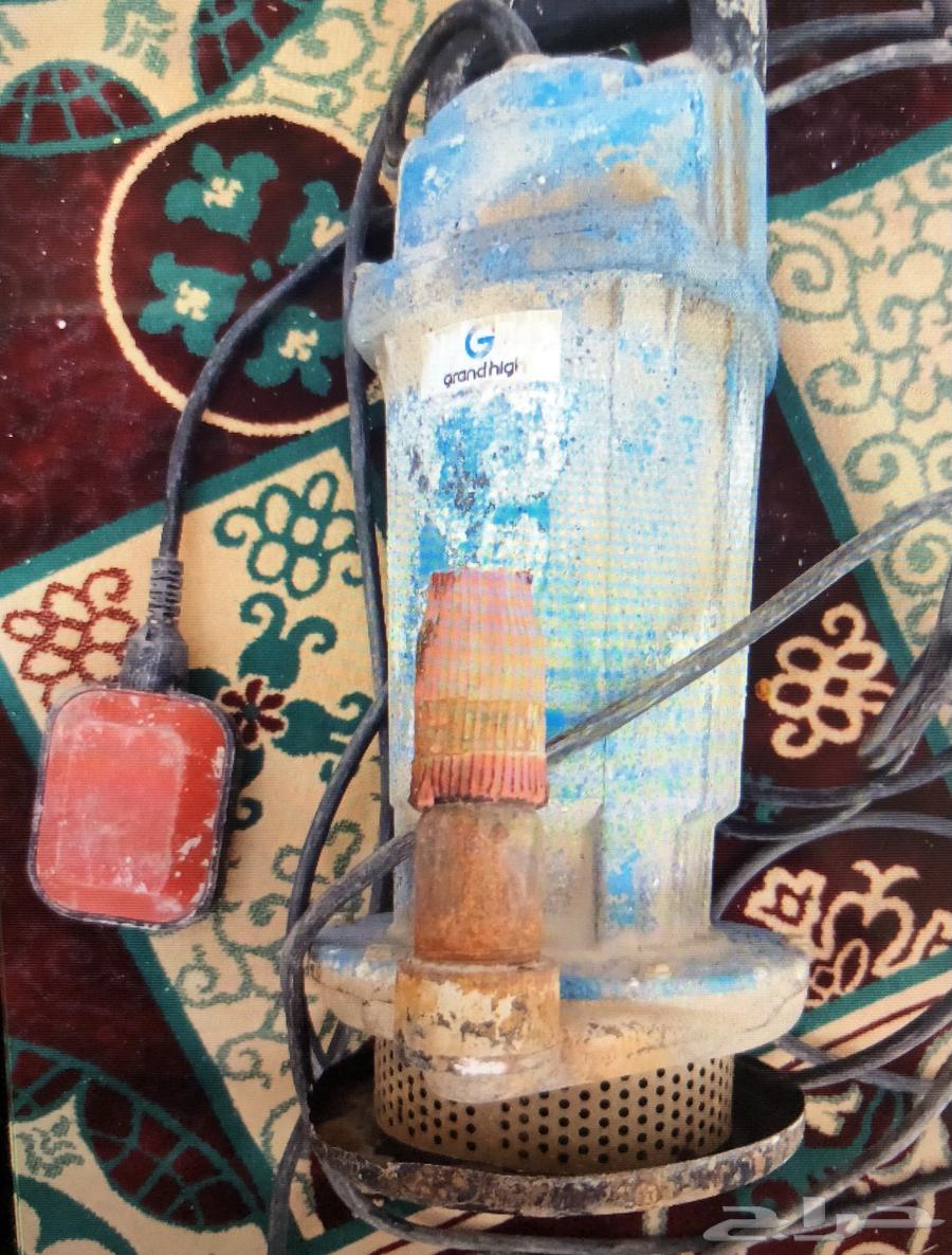 مولد كهربائي - غطاس ماء64465842981634111