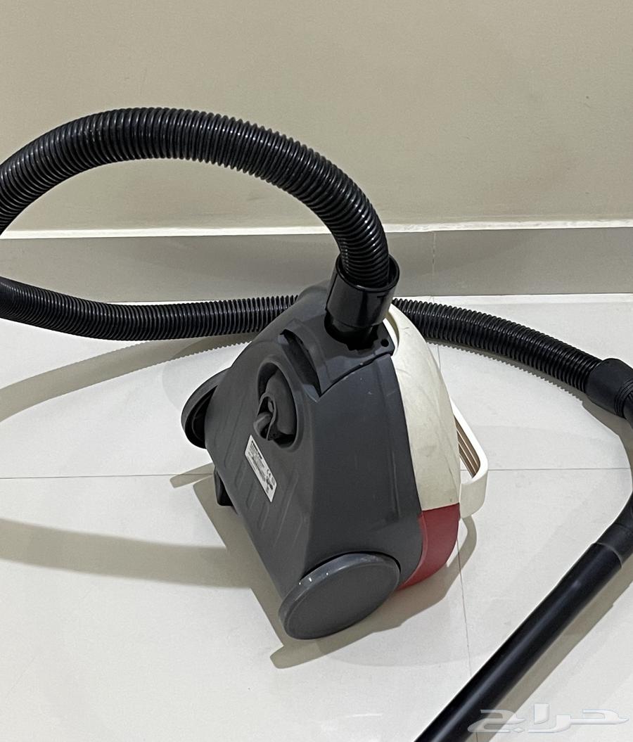 مكنسة نيكاي 1400 واط مستعملة ب70 ريال فقط64452089731587112