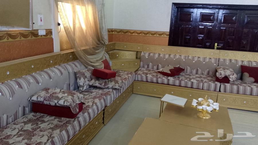 كنب جديد خشب اصلي معروض للبيع64455727861889112