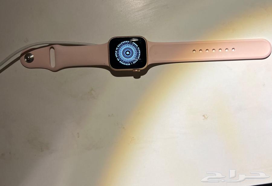 انبااعت ساعه ابل apple watch شبه جديده استخدام فتره قصيره64455963582595114