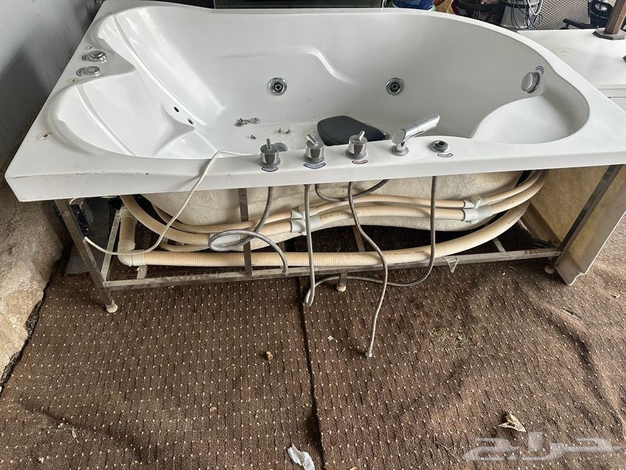 جاكوزي استخدم نضيف شبه جديد64455563369601110