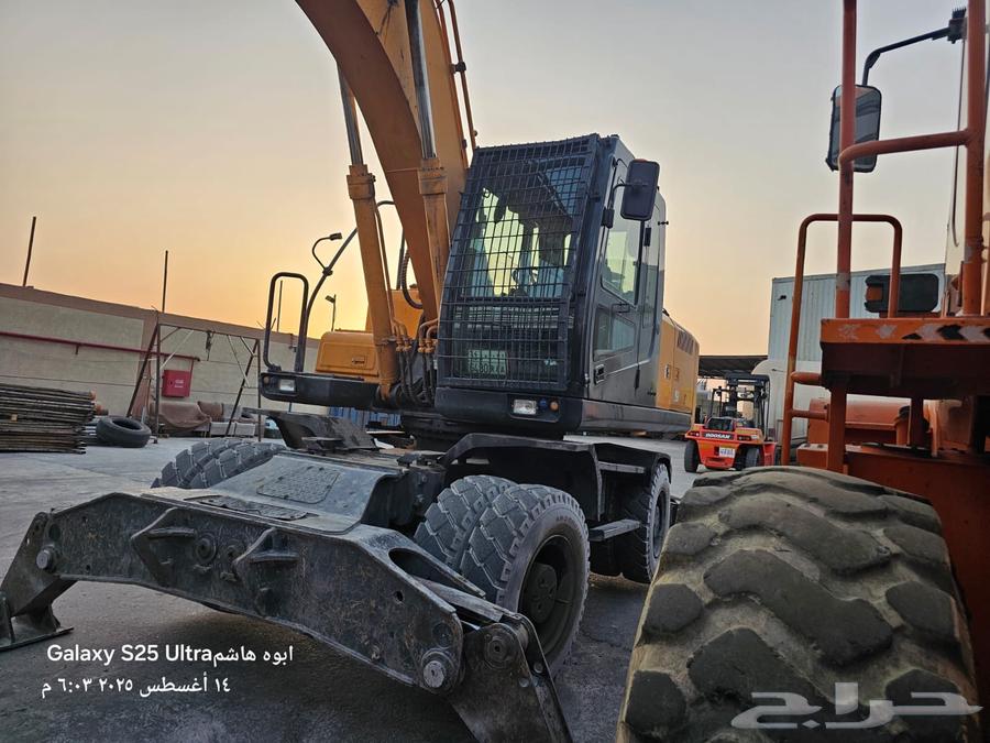 2012 Doosan Excavator (Chinese-made) and 2010 Backhoe Loader for Sale64615016469250112