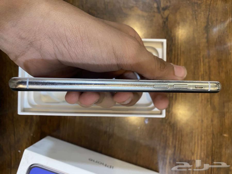 iPhone X regular mobile had a charger port issue and it has been fixed64452361001602110