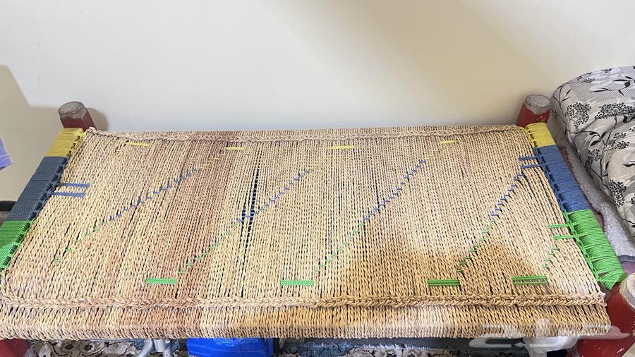 An old traditional custom of the new bride64451217579651112