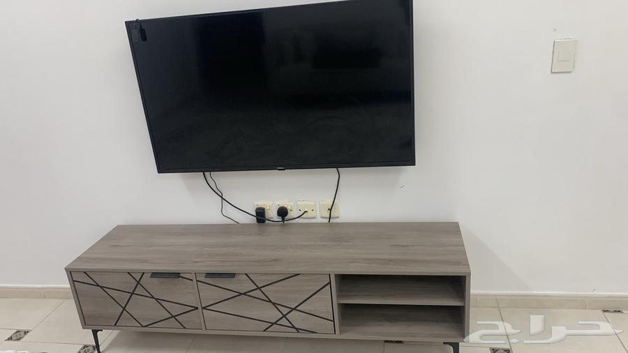 Home furniture, sofa, freezer, tables, carpet, TV, and cylinders64450879452545110