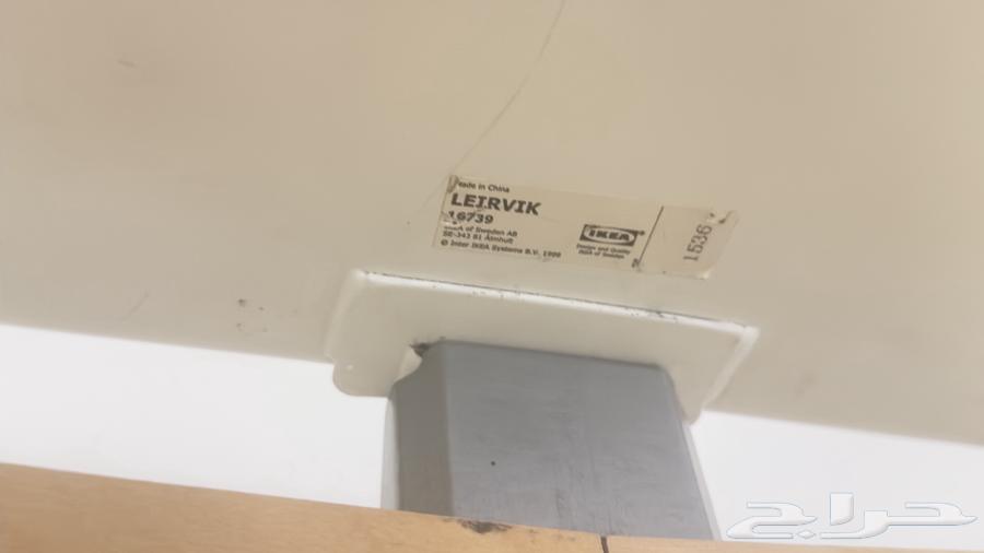 سرير من ايكيا شبه جديد. نفر ونص سعر الشراء 945 على السوم64453448258561111