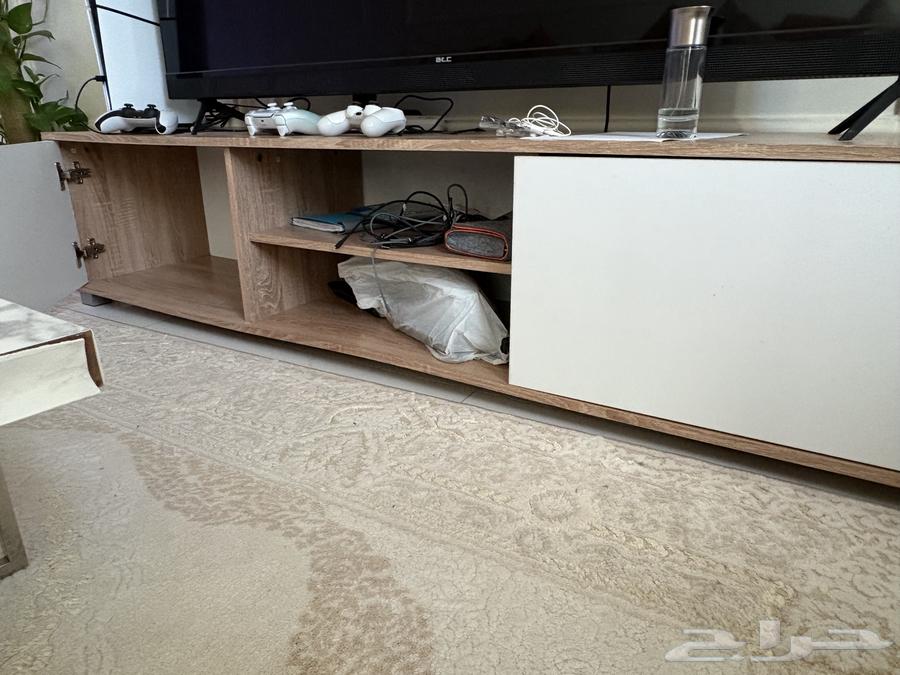 طاولة تلفزيون من أشلي64454922712579111