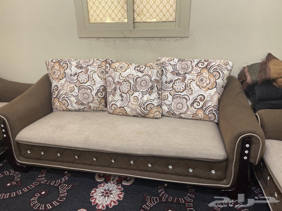 Sofa set for sale 2 large, 2 medium, and 2 small all 6 in the yard for 80064452712127617111