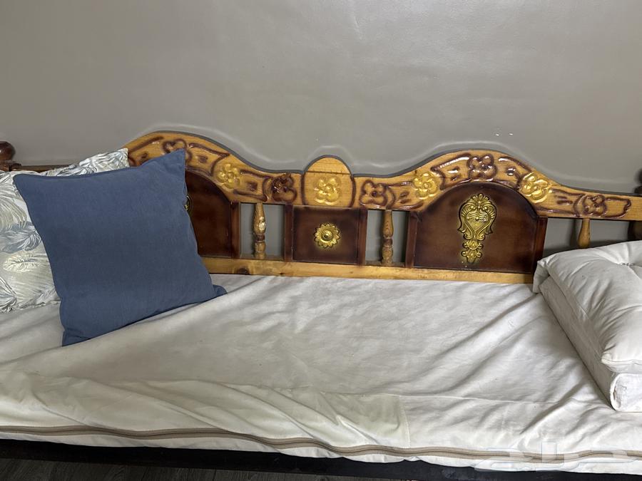 Clean Arishi chairs, 3 in total64453448305667110