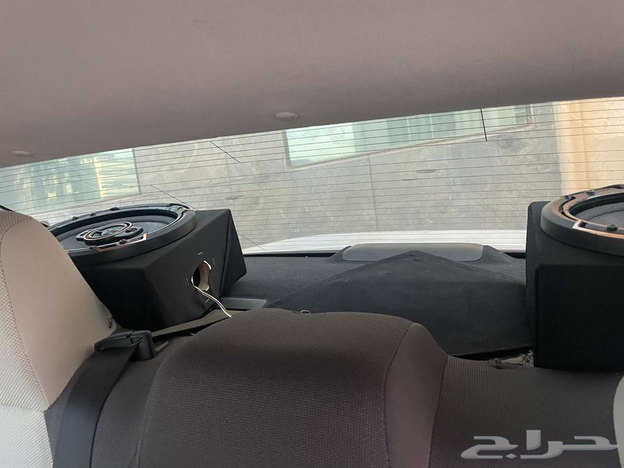 500w power amplifier, two regular speakers, used for 4 months, priced upon offer64453421413121113