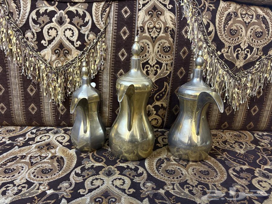 دلال للبيع64451298010241110