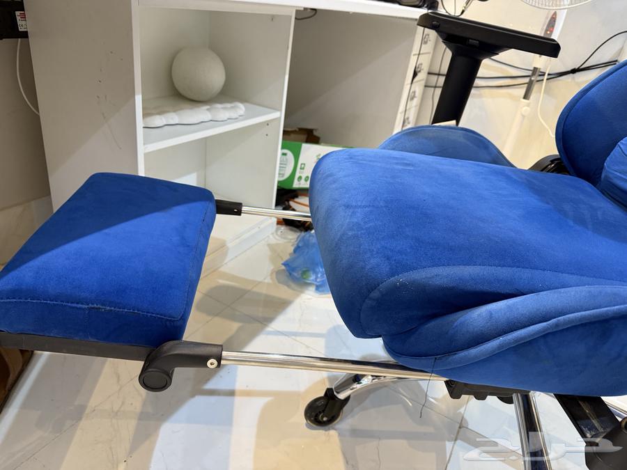 كرسي اكس ليدرز لون ازرق مع مسند قدم64450825140226112