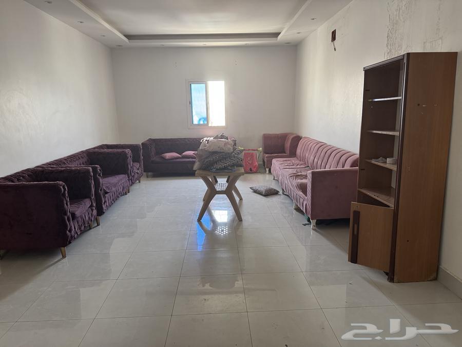 مجانا بعض بواقي اثاث والحالة حسب الصور بحي ام الحمام الغربي64452469100547111