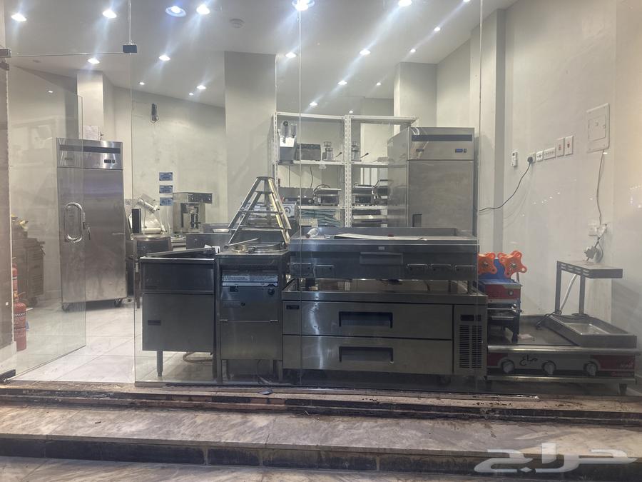بيع معدات المطاعم المستخدممه بحاله الجديد64455921577346113