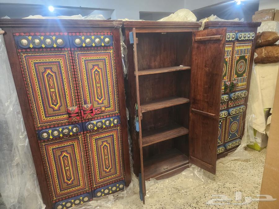 دواليب خشب نادرة من التراث السعودي64453530970113111