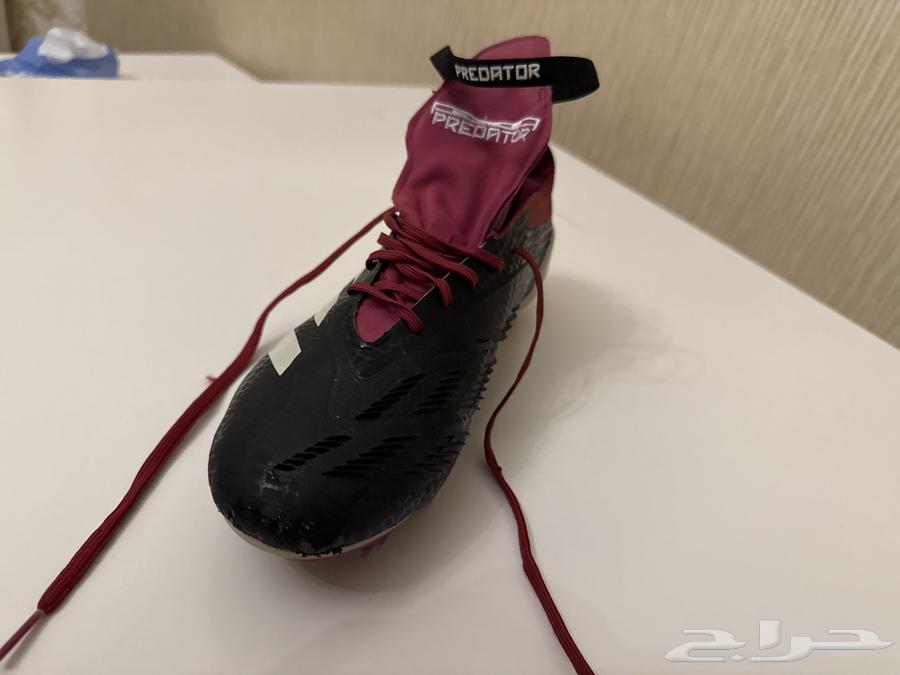 للبيع حذاء كرة قدم أديداس64456171814658111