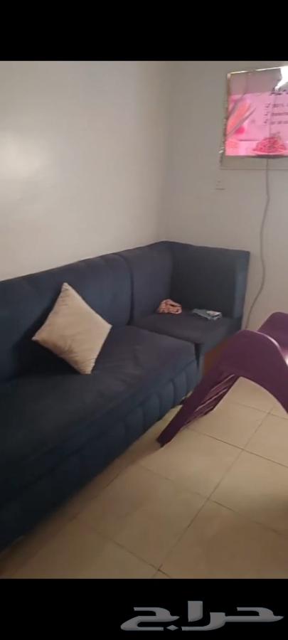 اثاث منزل للبيع (كنب ارضي 4 5 وكنب صالة حرفL وغرفة نوم64450825058305113