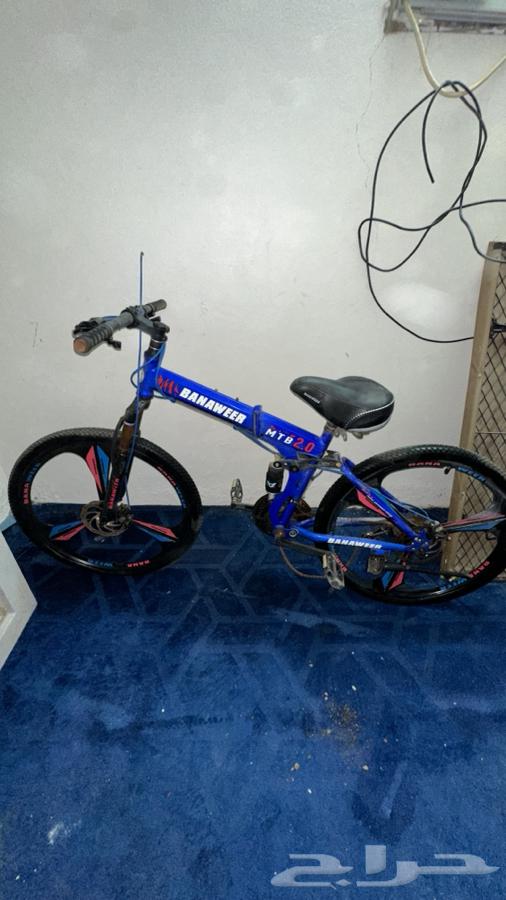 I have two clean sports bikes missing only tires and the chain needs replacement64456074574723111