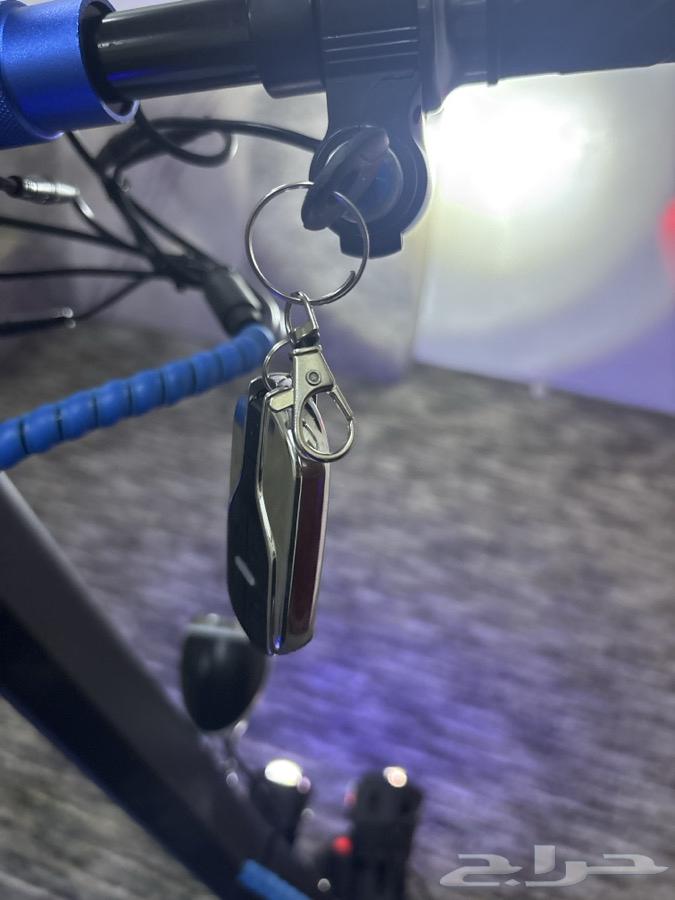 New scooter with all its accessories64455645723138112