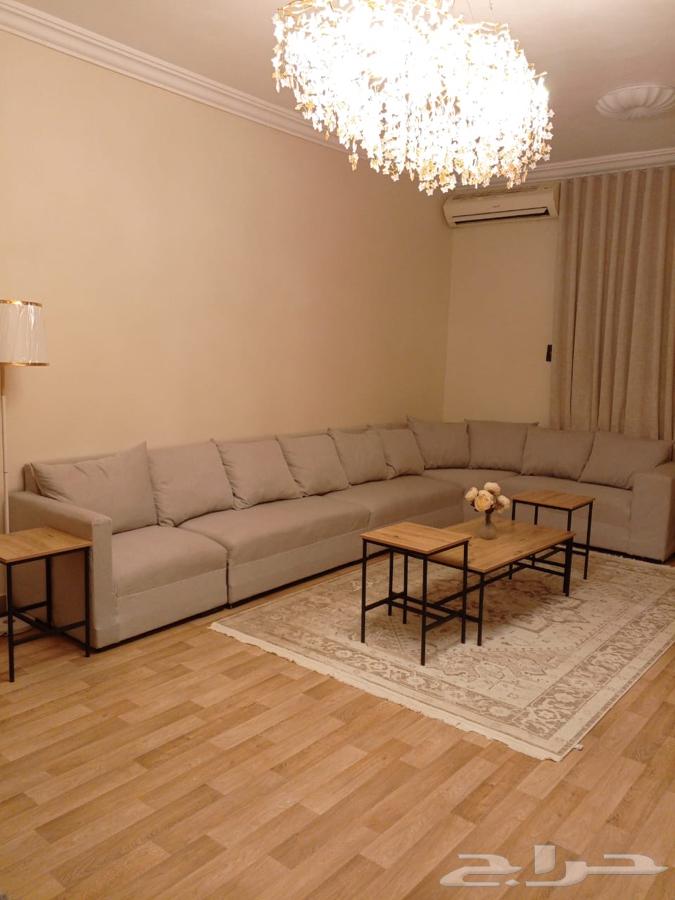 كنب للبيع يحتاج إلى غسيل ب250 النقل على المشتري64450961000579110