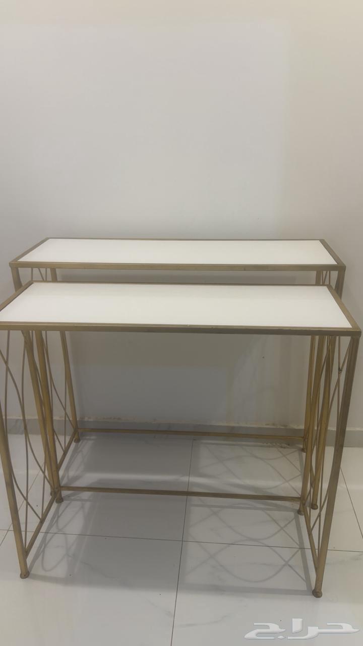 Marble tables64456199422595110