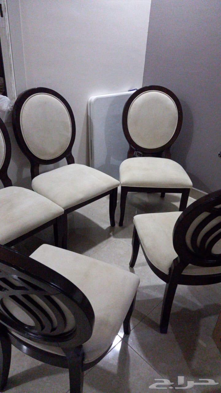 Luxurious table64453093260290111