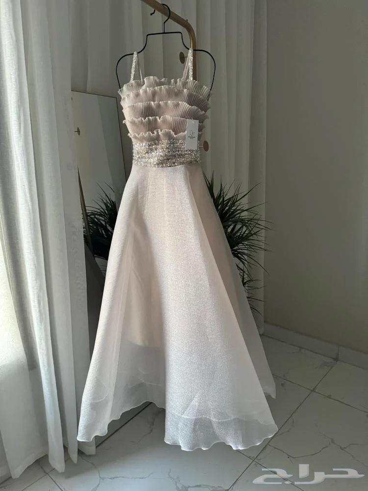 فستان سمول شتريته ب 250 وببيعه ب15064453380458497112