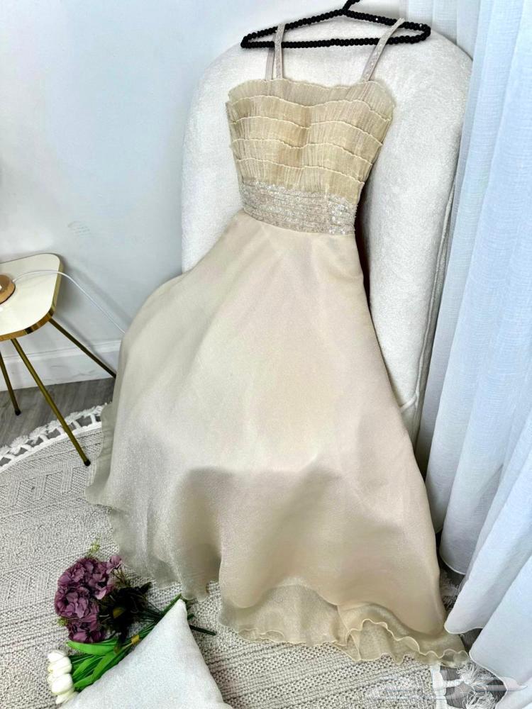 فستان سمول شتريته ب 250 وببيعه ب15064453380458497110