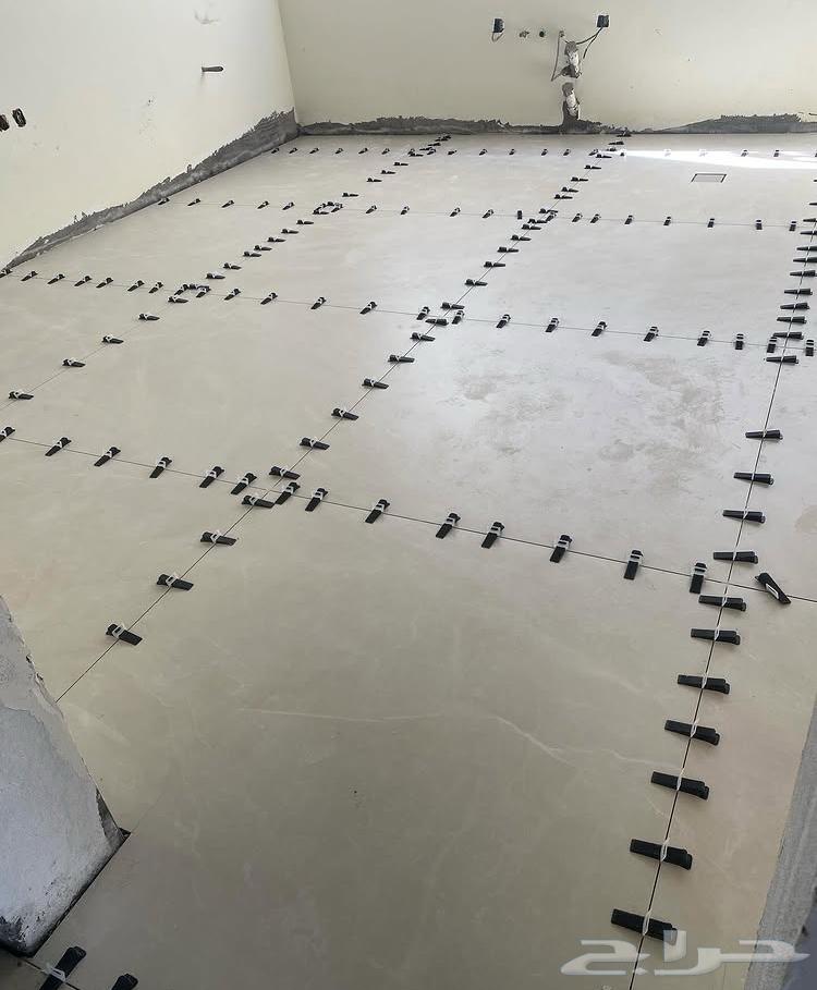 معلم فني البلاط64613740905474112