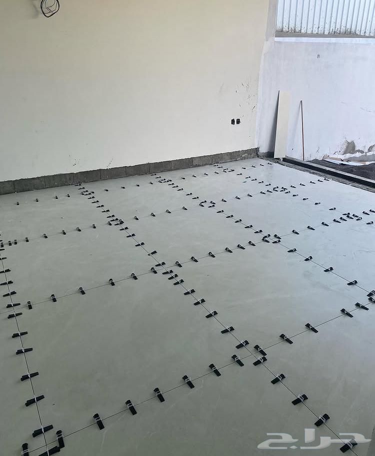 معلم فني البلاط64613740905474113