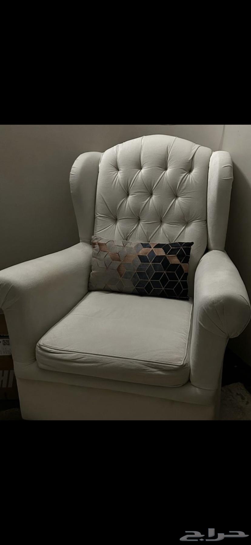 Single sofa for 25064452252616449110