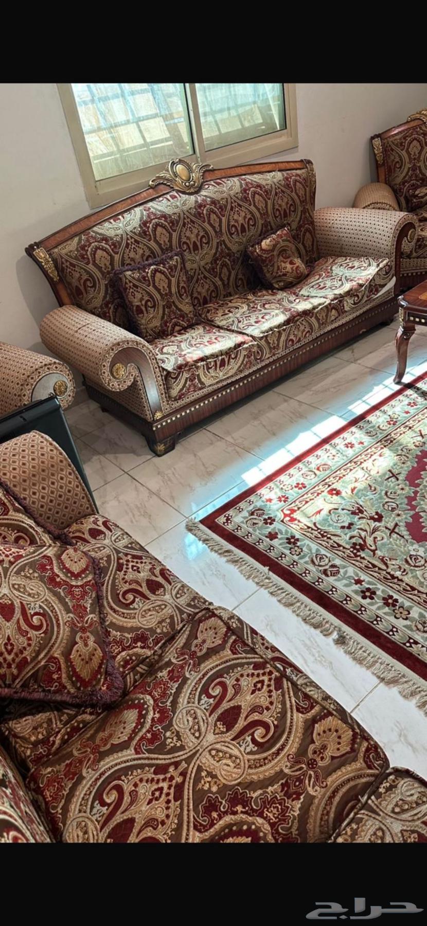 طقمين مجالس جديده ونظيفه من مفروشات المطلق اخذته ب25 الف64454110106881111