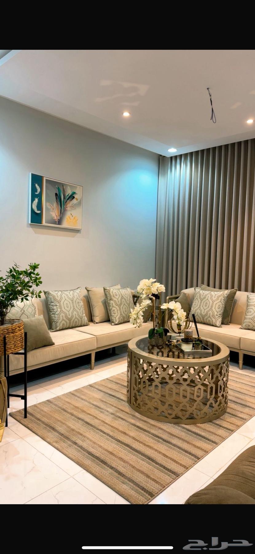 للبيع كنب فاخر مودرن شبه جديد64455140363137110