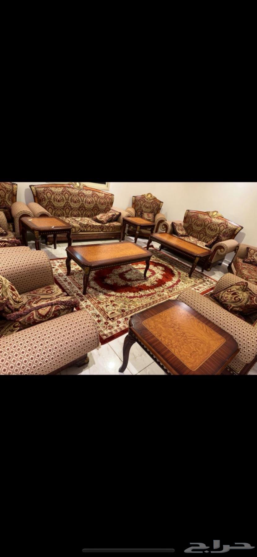 طقمين مجالس جديده ونظيفه من مفروشات المطلق اخذته ب25 الف64454110106881110