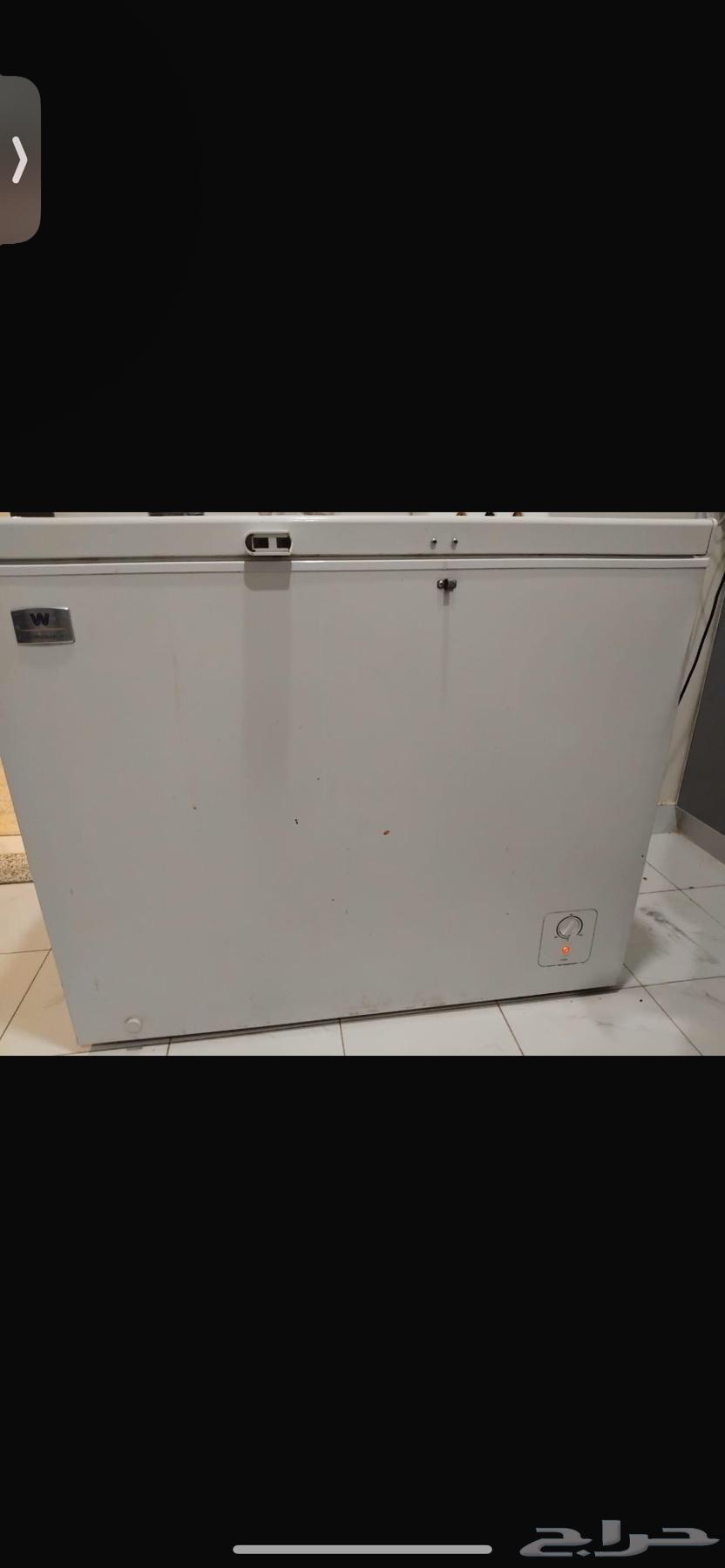 فريزه كبيره نظيفه سبب البيع لايوجد لها مكان64450758172418110