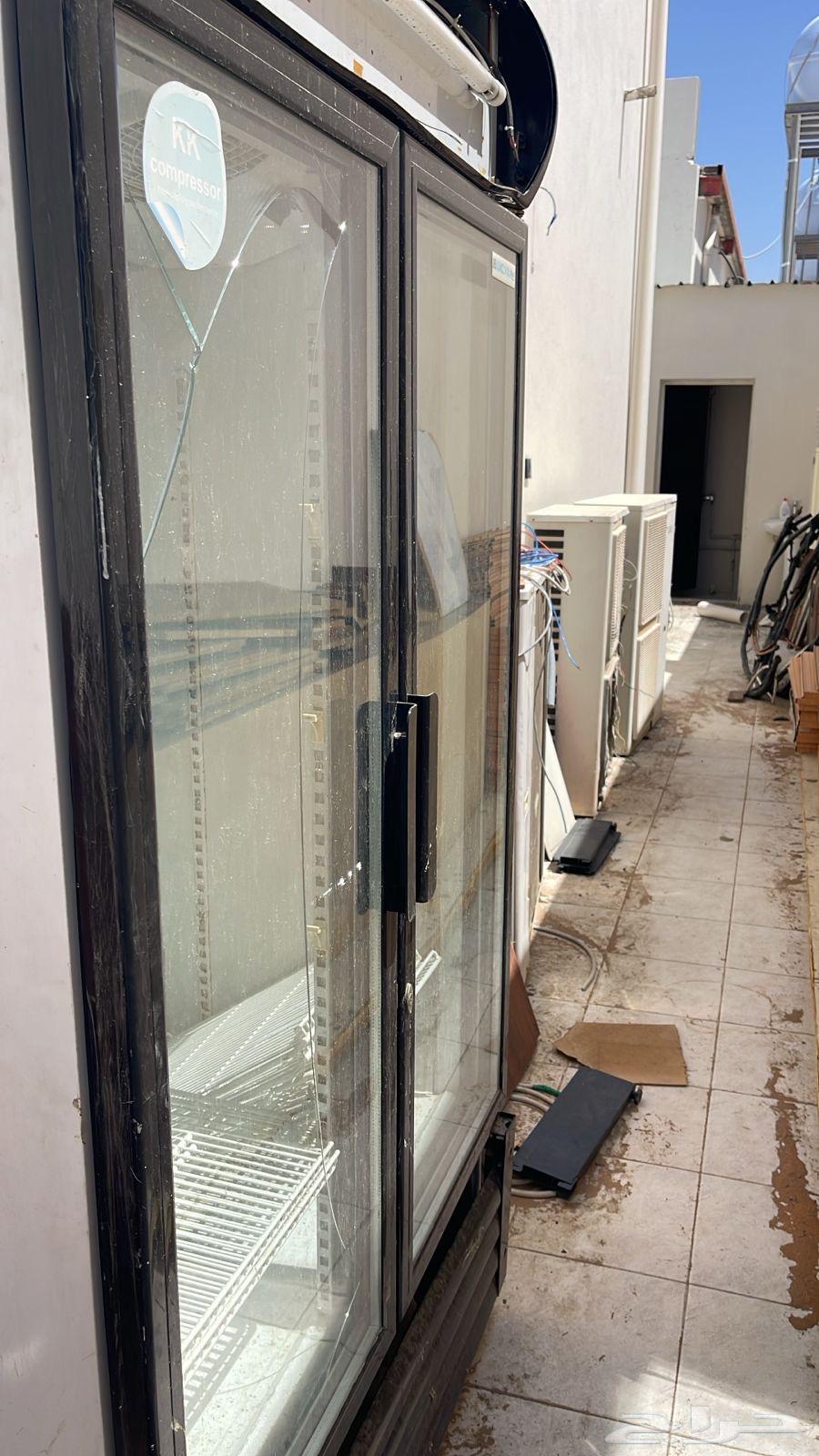 ثلاجه للبيع لاعلى سوم64452442685441111