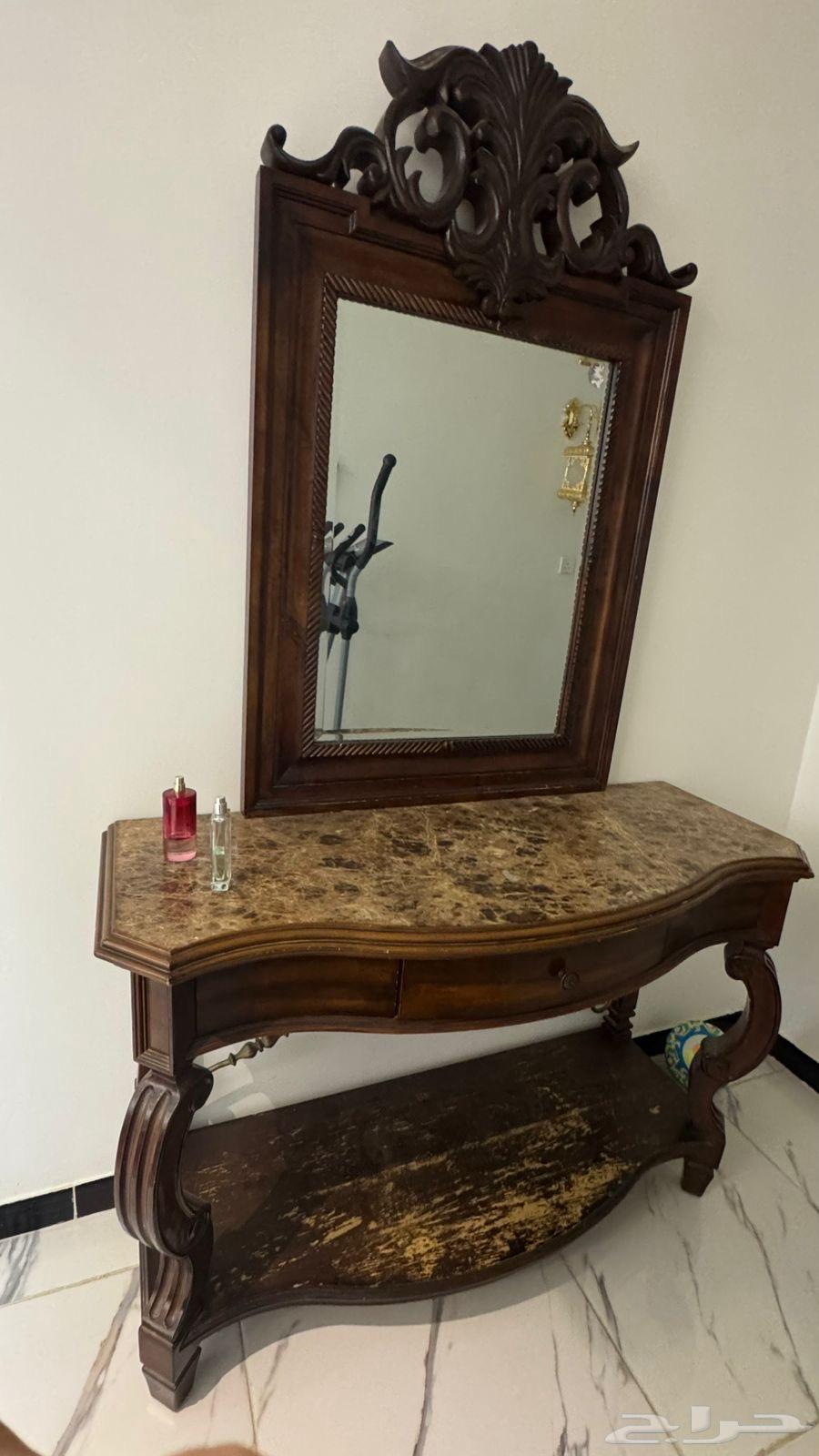 بيع كنب و مدخل كل واحد له سعر64449796790273112