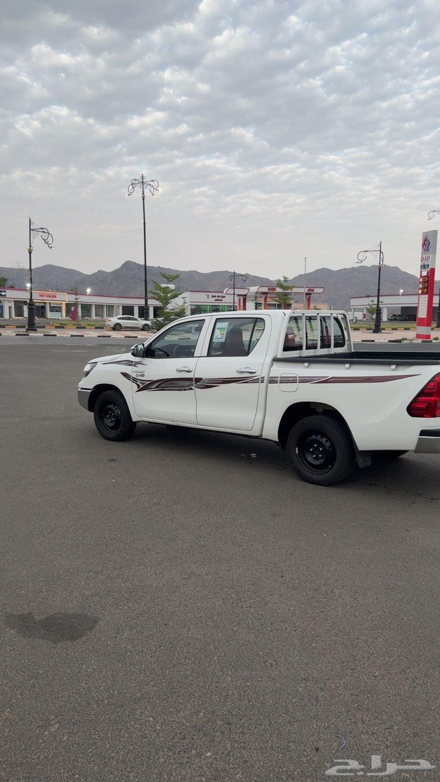 هايلكس 2025 ديزل للتقبيل64621530079361114