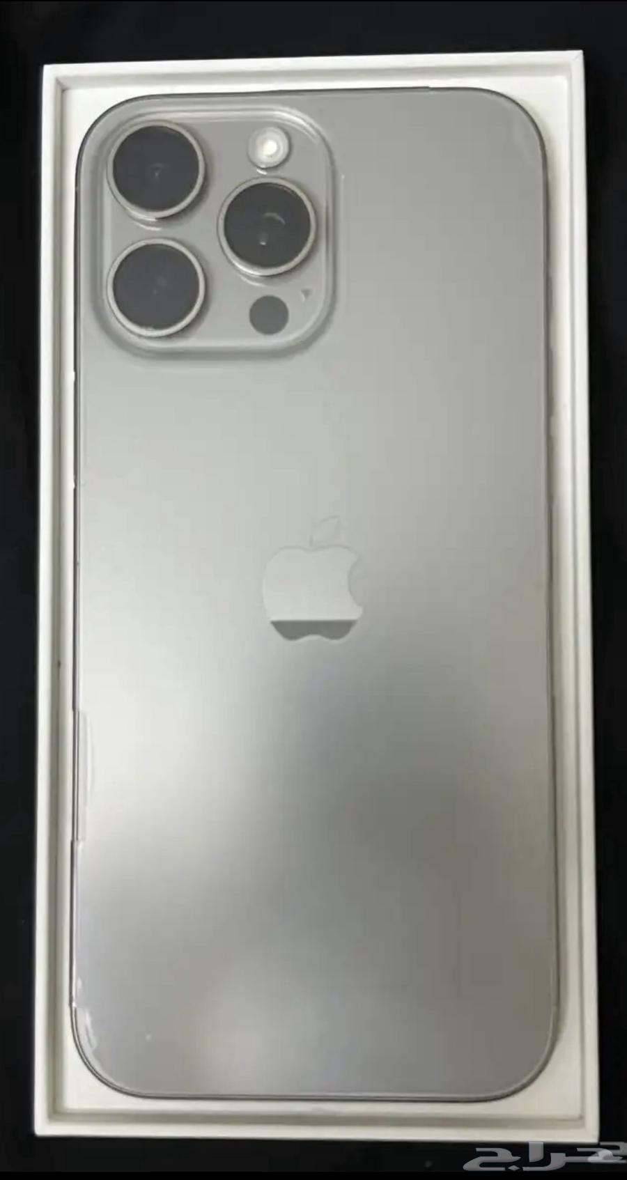 iPhone 16 Pro Max64457090868354112