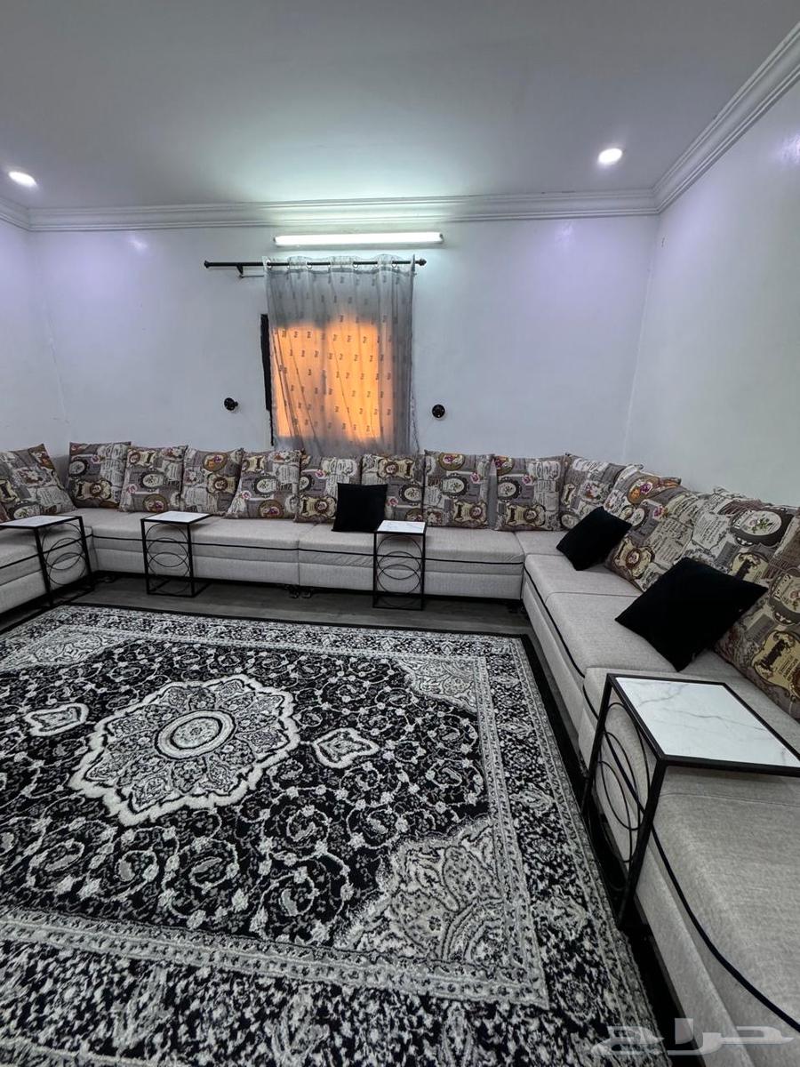 كنب مستعمل ونظيف64454674204803110