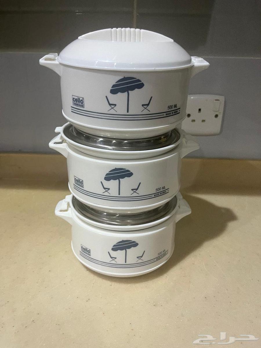 Mixer and containers64453147617281112